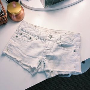 american eagle shorts